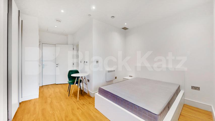 Luxury Apartment Building  Westgate House, Ealing